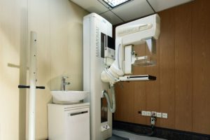 دستگاه ماموگرافی درمانگاه ایران زمین